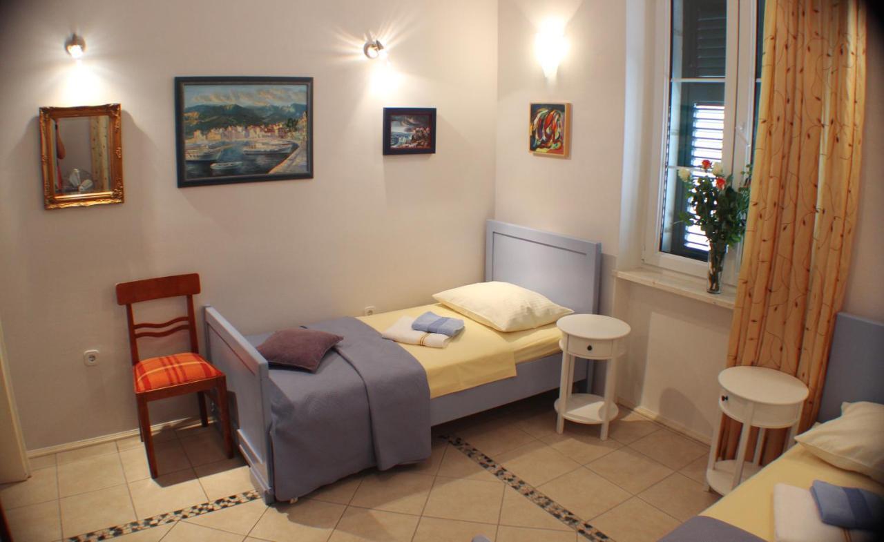 Adagio Theatre Apartment Split Buitenkant foto