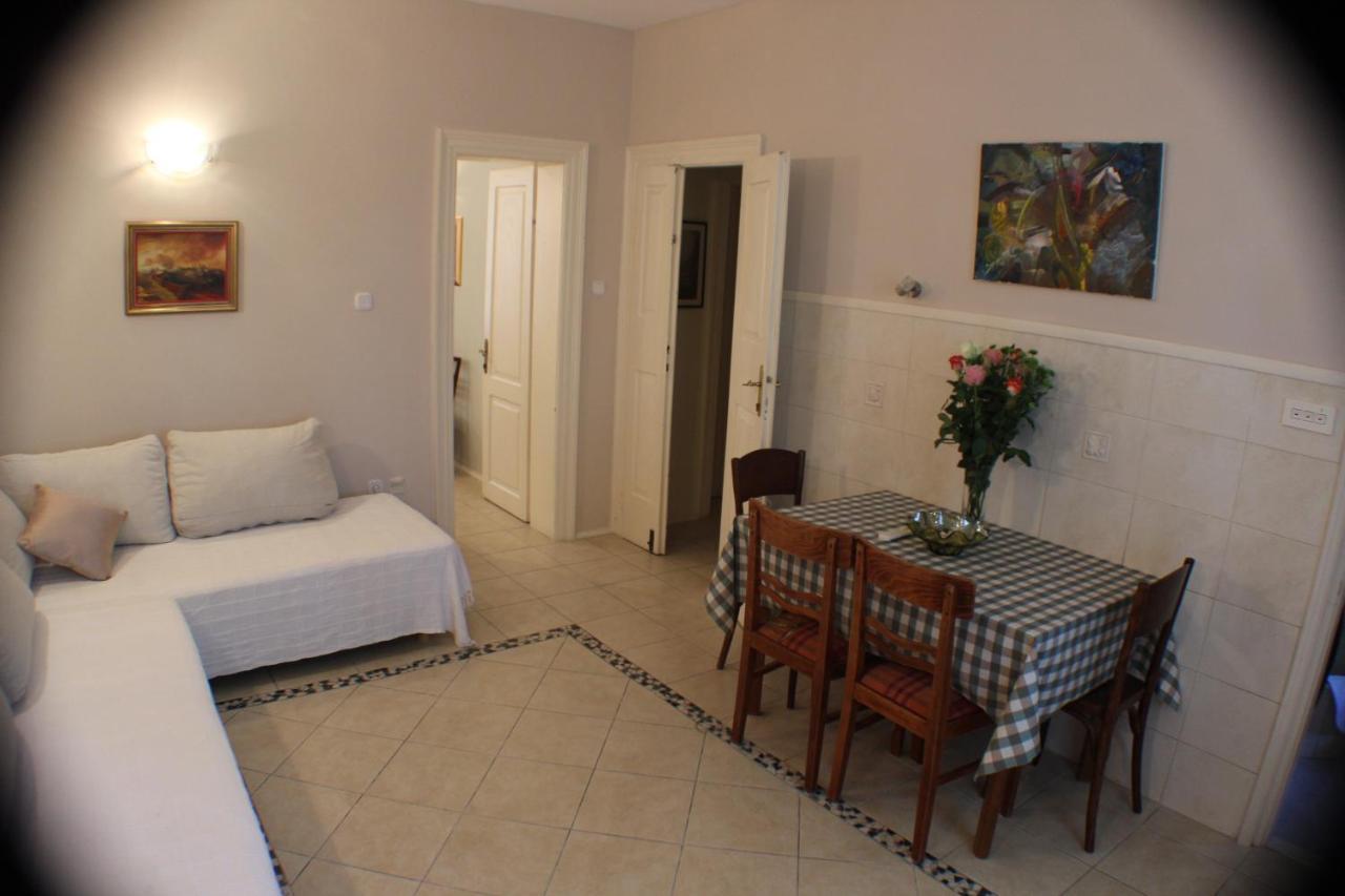 Adagio Theatre Apartment Split Buitenkant foto